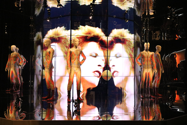 Muxlab per la mostra David Bowie Is
